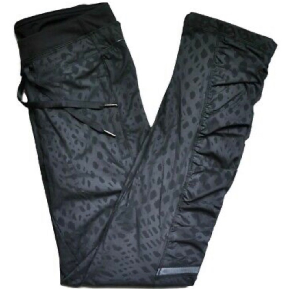 Lululemon Runderful Pants